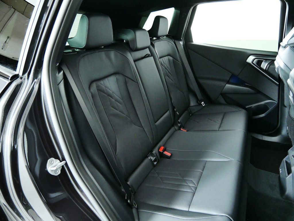 Thumbnail: 2026 BMW X3 - 30