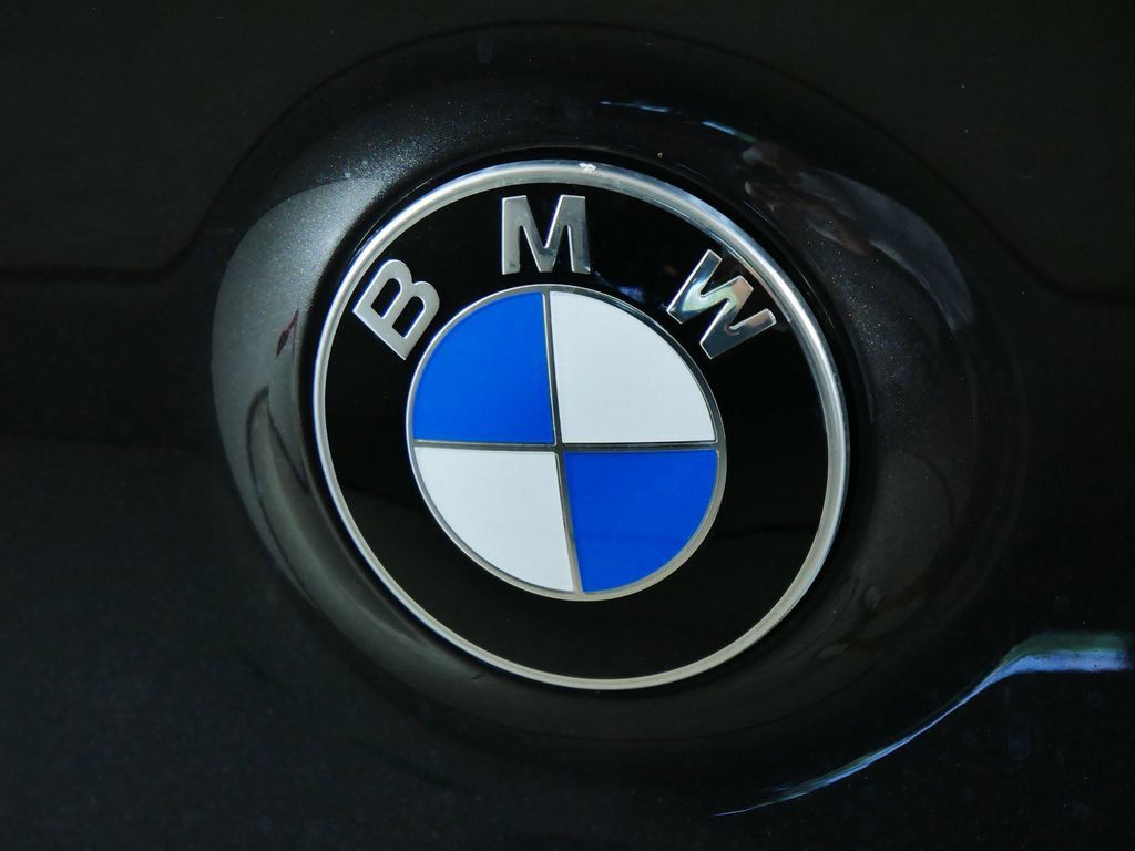 Thumbnail: 2026 BMW X3 - 21