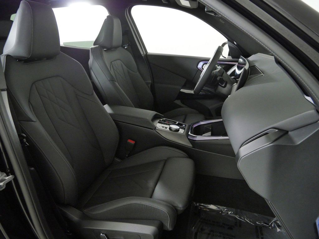 Thumbnail: 2026 BMW X3 - 10