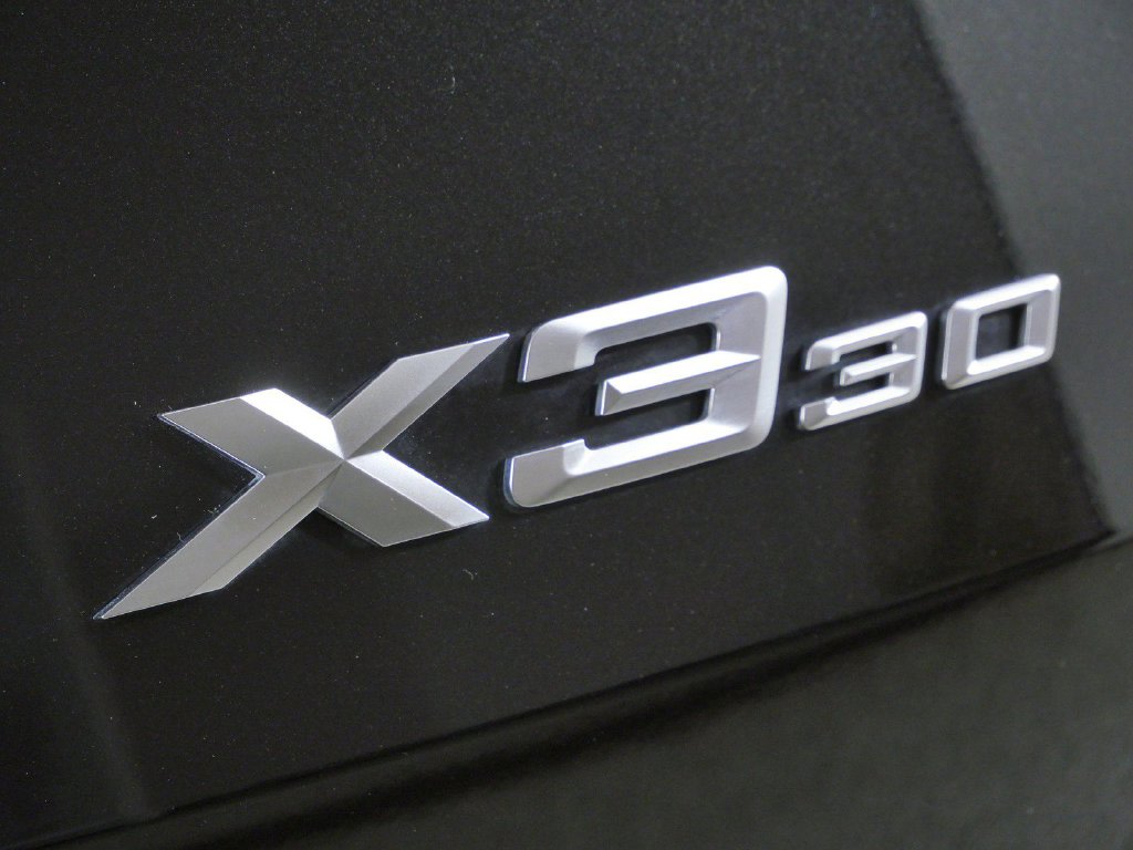 Thumbnail: 2026 BMW X3 - 22