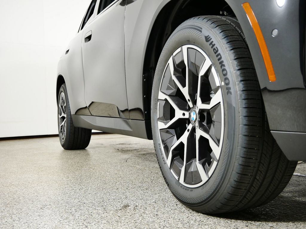 Thumbnail: 2025 BMW X3 - 8