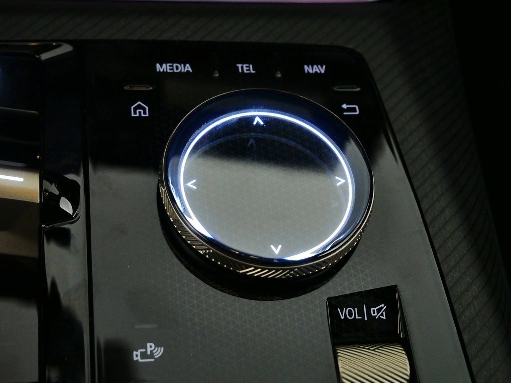 Thumbnail: 2025 BMW X3 - 44