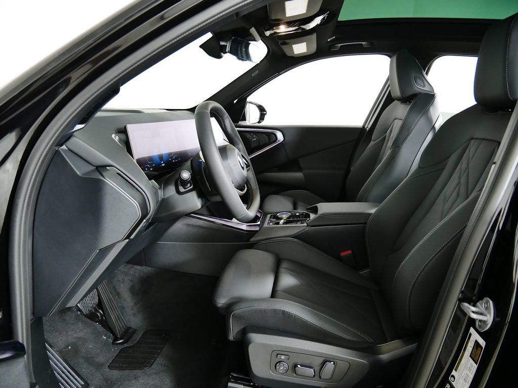 Thumbnail: 2025 BMW X3 - 36