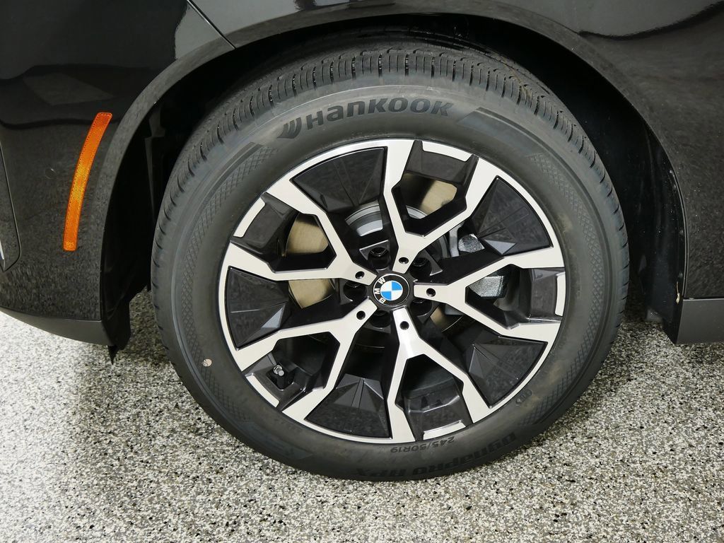 Thumbnail: 2025 BMW X3 - 29