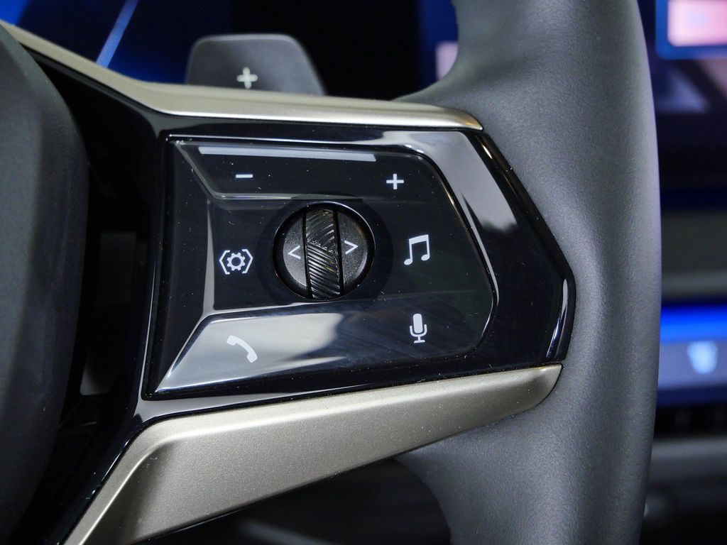 Thumbnail: 2025 BMW X3 - 42