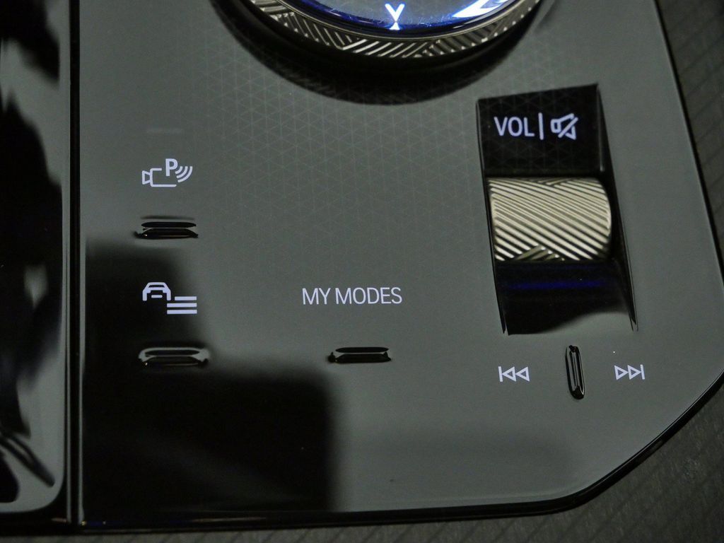 Thumbnail: 2025 BMW X3 - 44