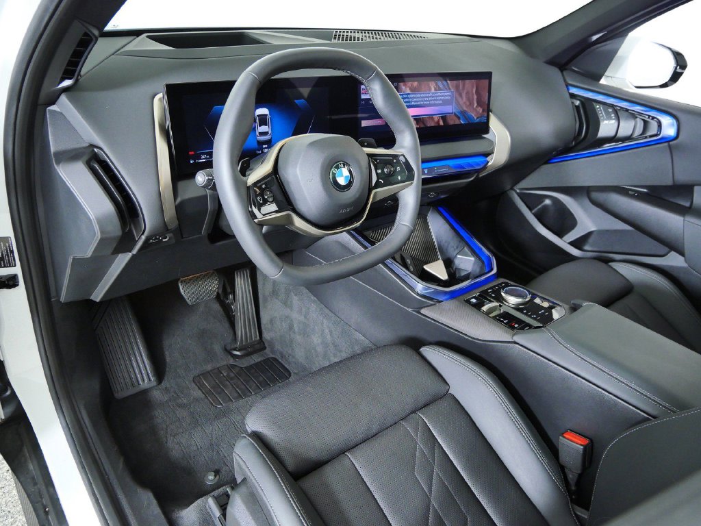 Thumbnail: 2025 BMW X3 - 9