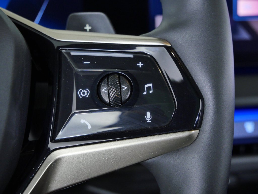 Thumbnail: 2025 BMW X3 - 42
