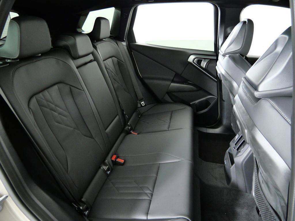 Thumbnail: 2026 BMW X3 - 30