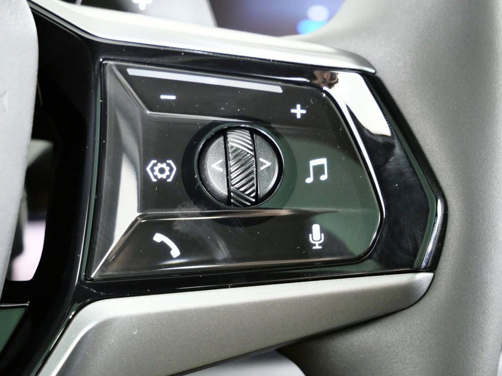 Thumbnail: 2026 BMW X3 - 42