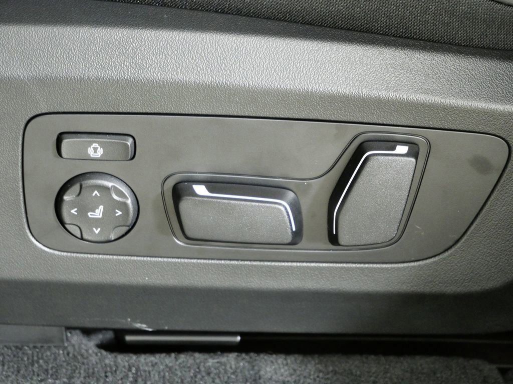 Thumbnail: 2026 BMW X3 - 43