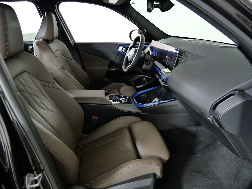 Thumbnail: 2026 BMW X3 - 9