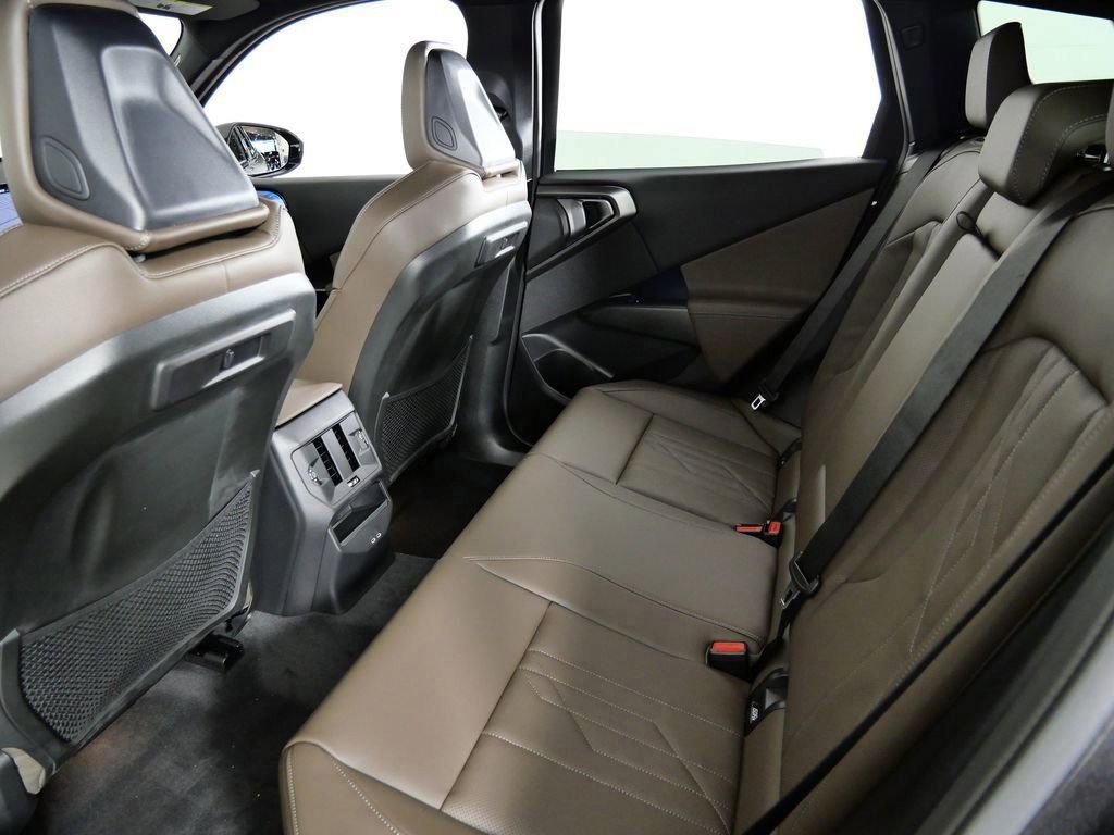 Thumbnail: 2026 BMW X3 - 32