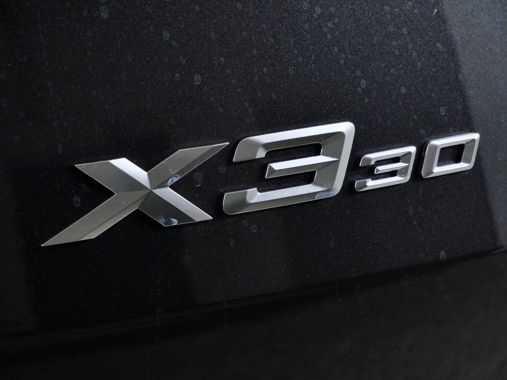 Thumbnail: 2026 BMW X3 - 21