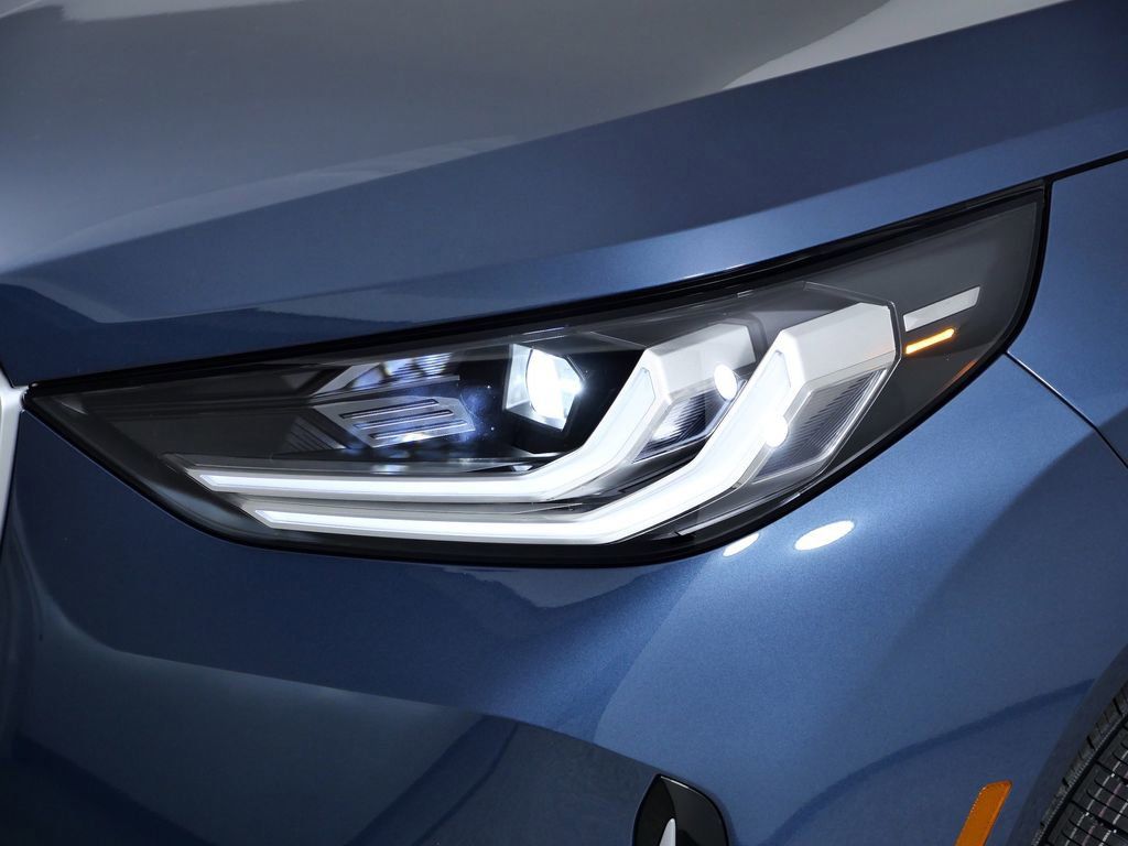 Thumbnail: 2026 BMW X3 - 16