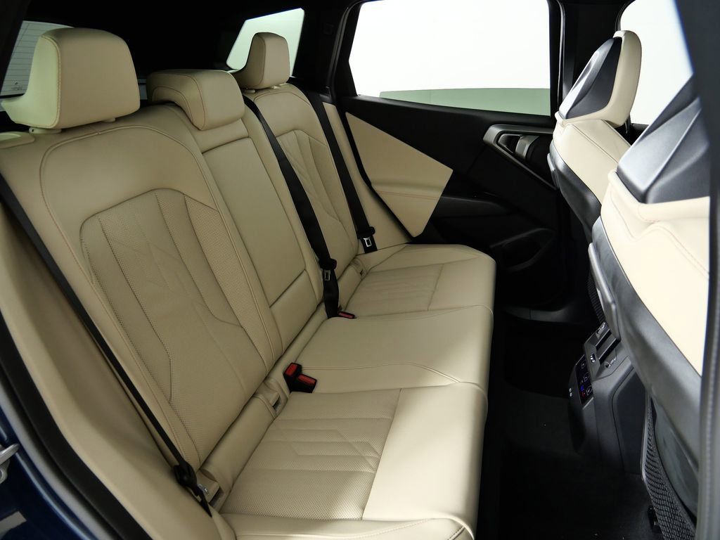 Thumbnail: 2026 BMW X3 - 30