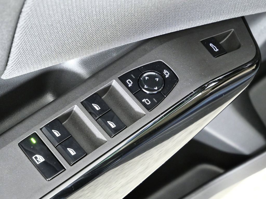 Thumbnail: 2026 BMW X3 - 39