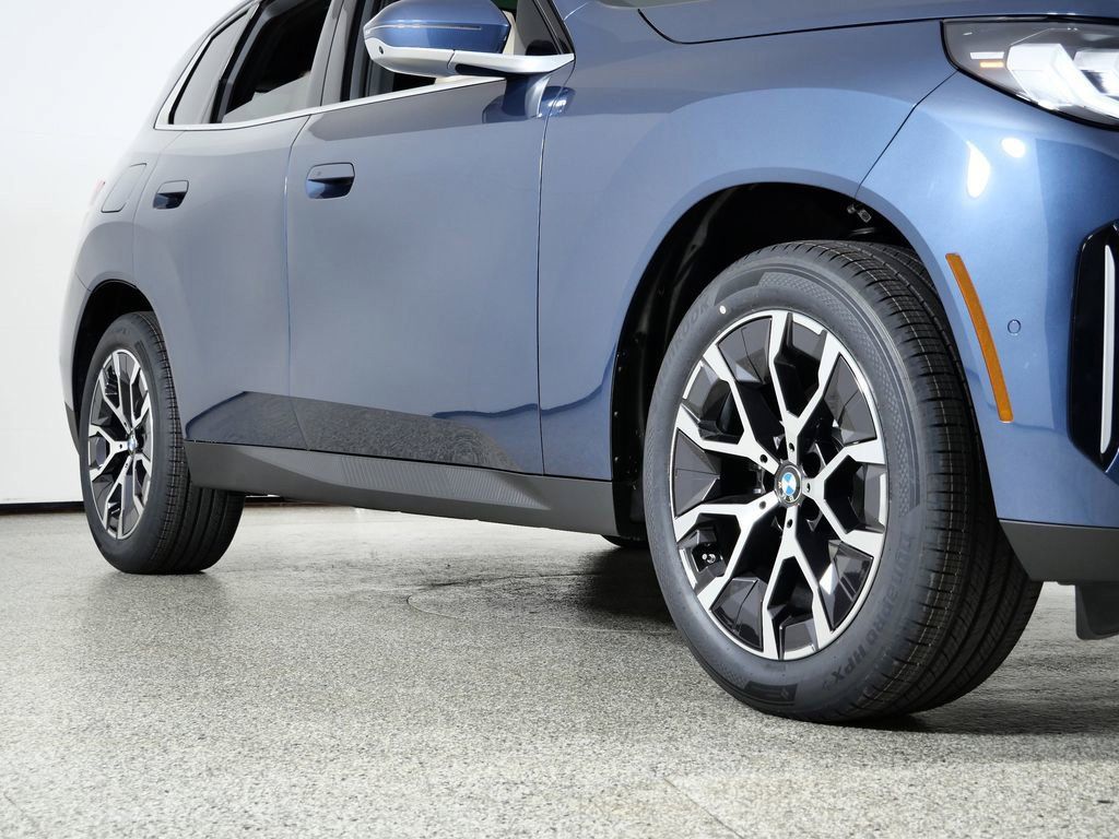 Thumbnail: 2026 BMW X3 - 8