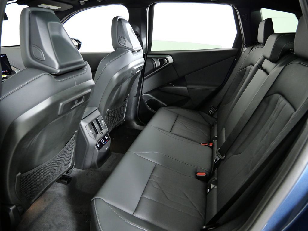 Thumbnail: 2026 BMW X3 - 33