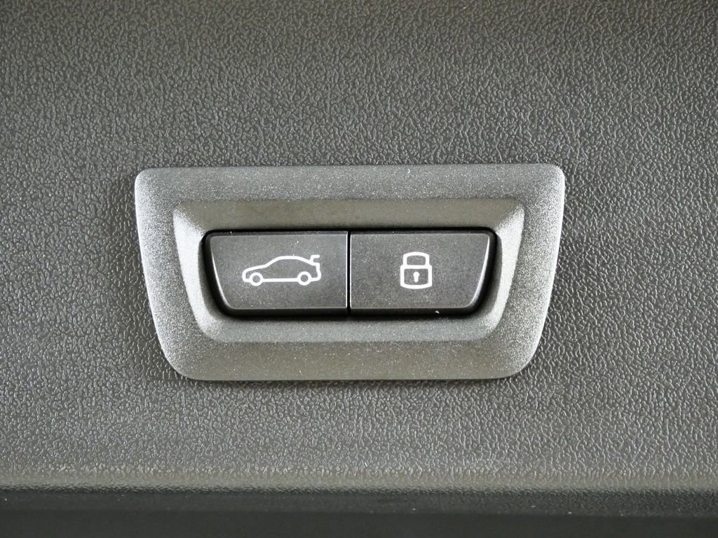 Thumbnail: 2026 BMW X3 - 31