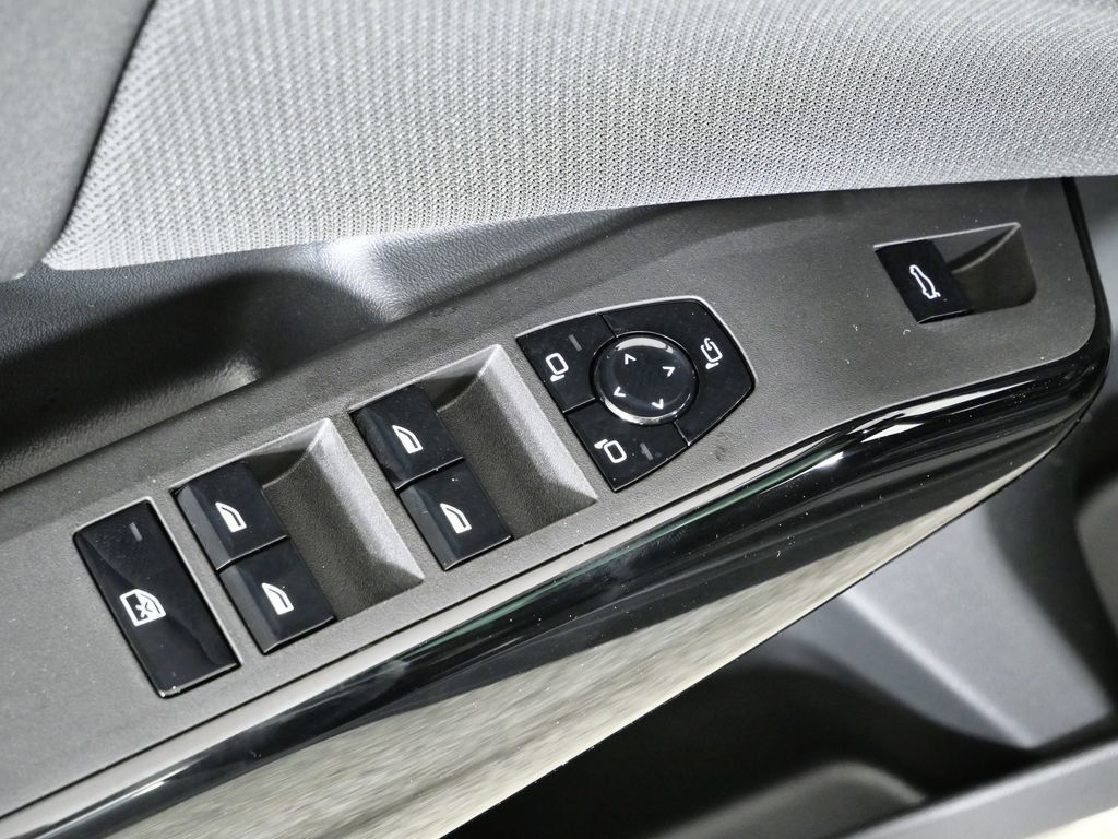 Thumbnail: 2026 BMW X3 - 38