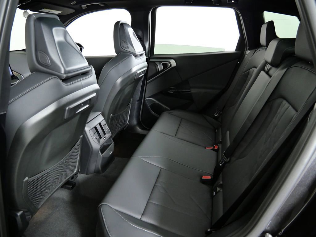 Thumbnail: 2026 BMW X3 - 33