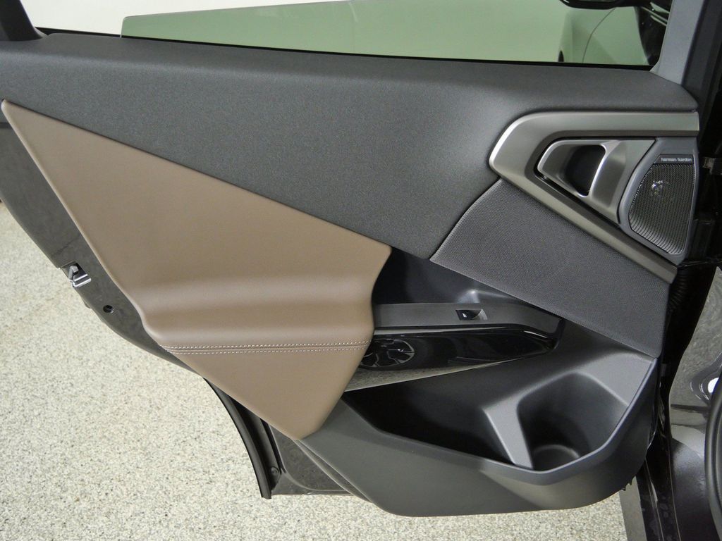 Thumbnail: 2026 BMW X3 - 36