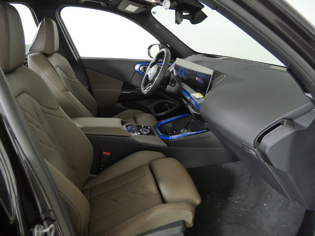 Thumbnail: 2026 BMW X3 - 10