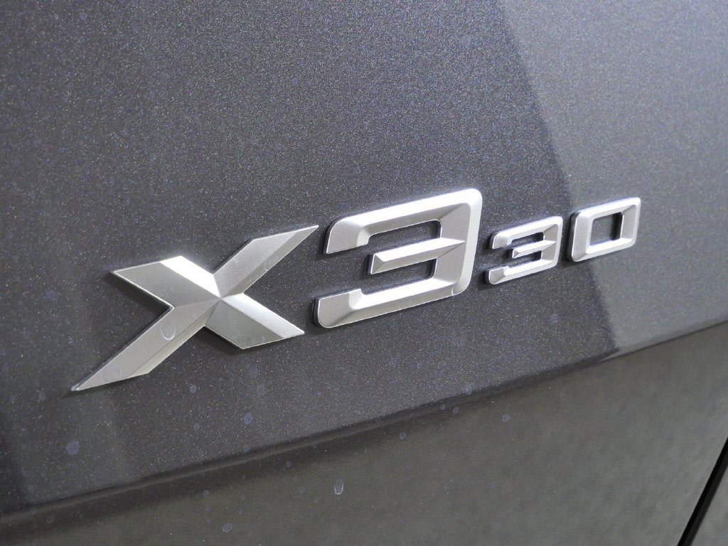 Thumbnail: 2026 BMW X3 - 23
