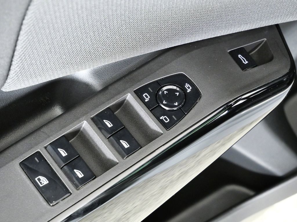 Thumbnail: 2026 BMW X3 - 41