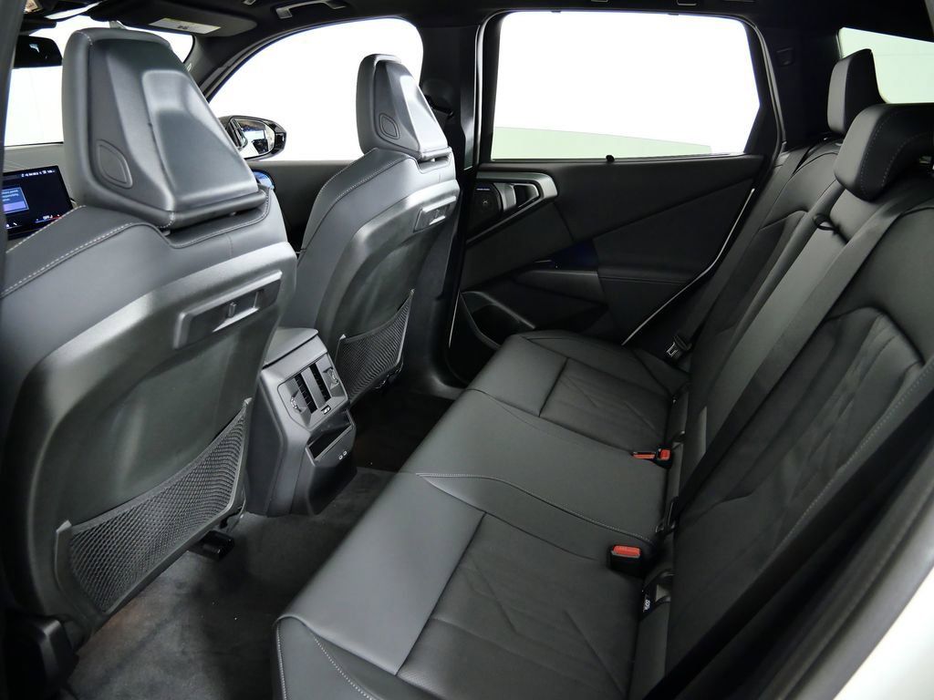 Thumbnail: 2026 BMW X3 - 36