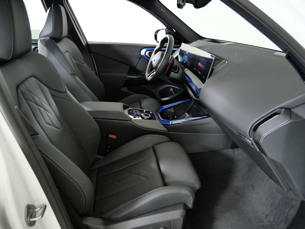 Thumbnail: 2026 BMW X3 - 9