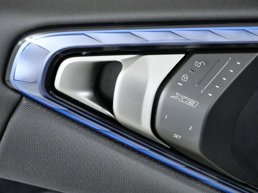 Thumbnail: 2026 BMW X3 - 42