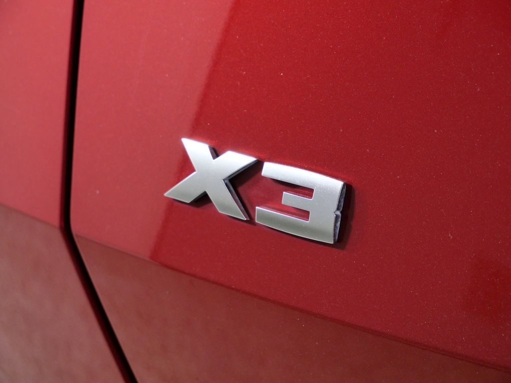 Thumbnail: 2025 BMW X3 - 23