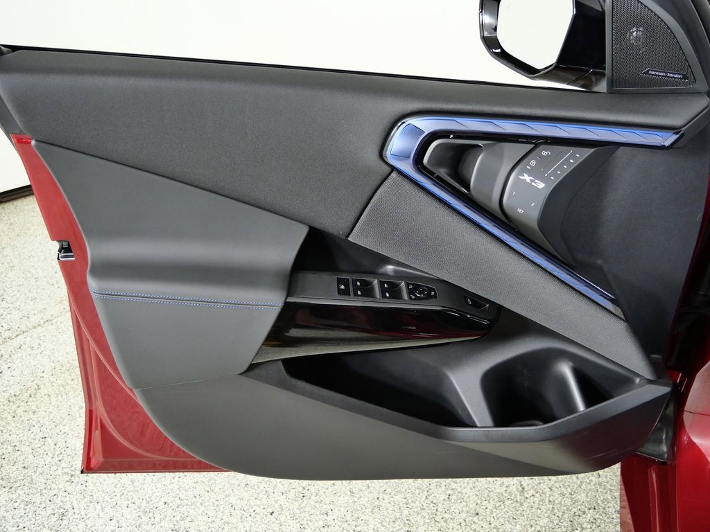 Thumbnail: 2025 BMW X3 - 35