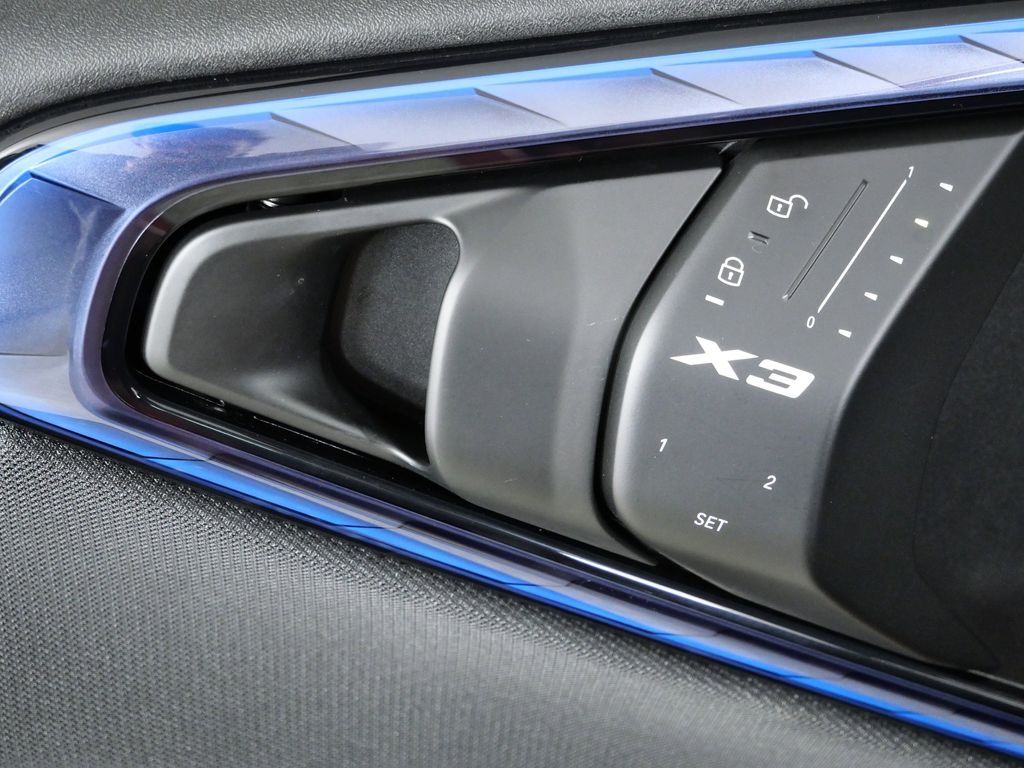 Thumbnail: 2025 BMW X3 - 39