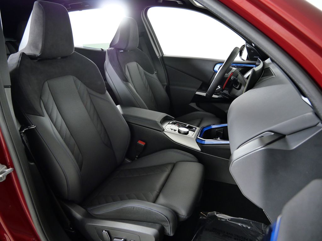 Thumbnail: 2025 BMW X3 - 9