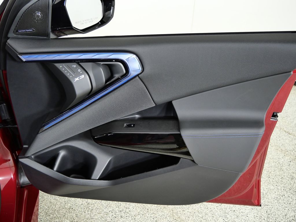 Thumbnail: 2025 BMW X3 - 27