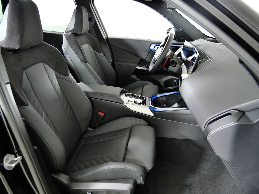 Thumbnail: 2026 BMW X3 - 10
