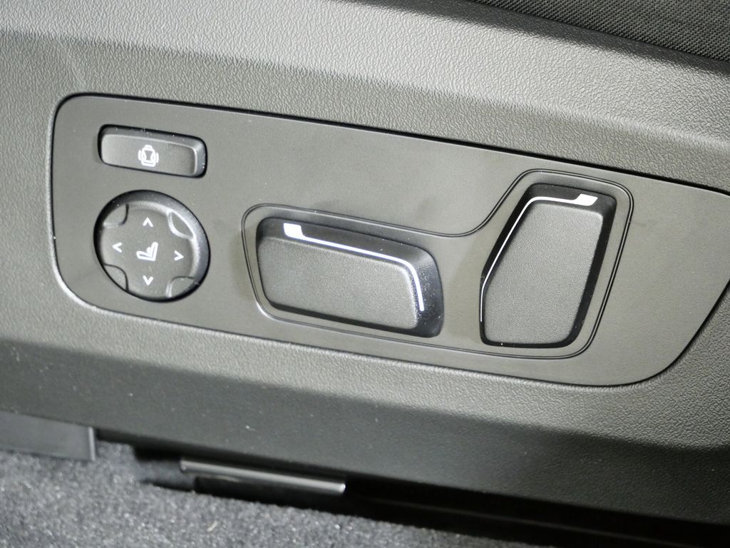 Thumbnail: 2026 BMW X3 - 44