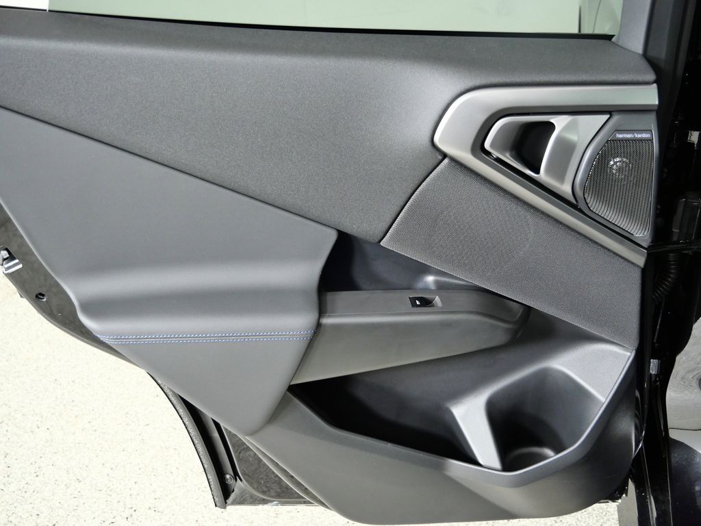 Thumbnail: 2026 BMW X3 - 36