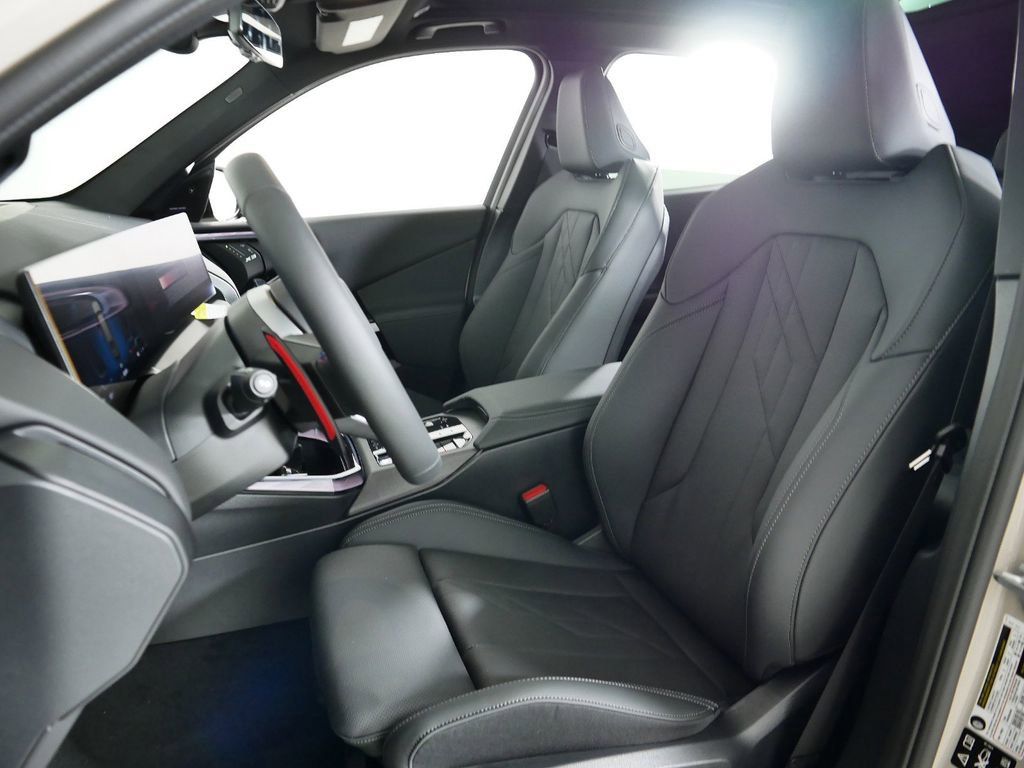 Thumbnail: 2025 BMW X3 - 36