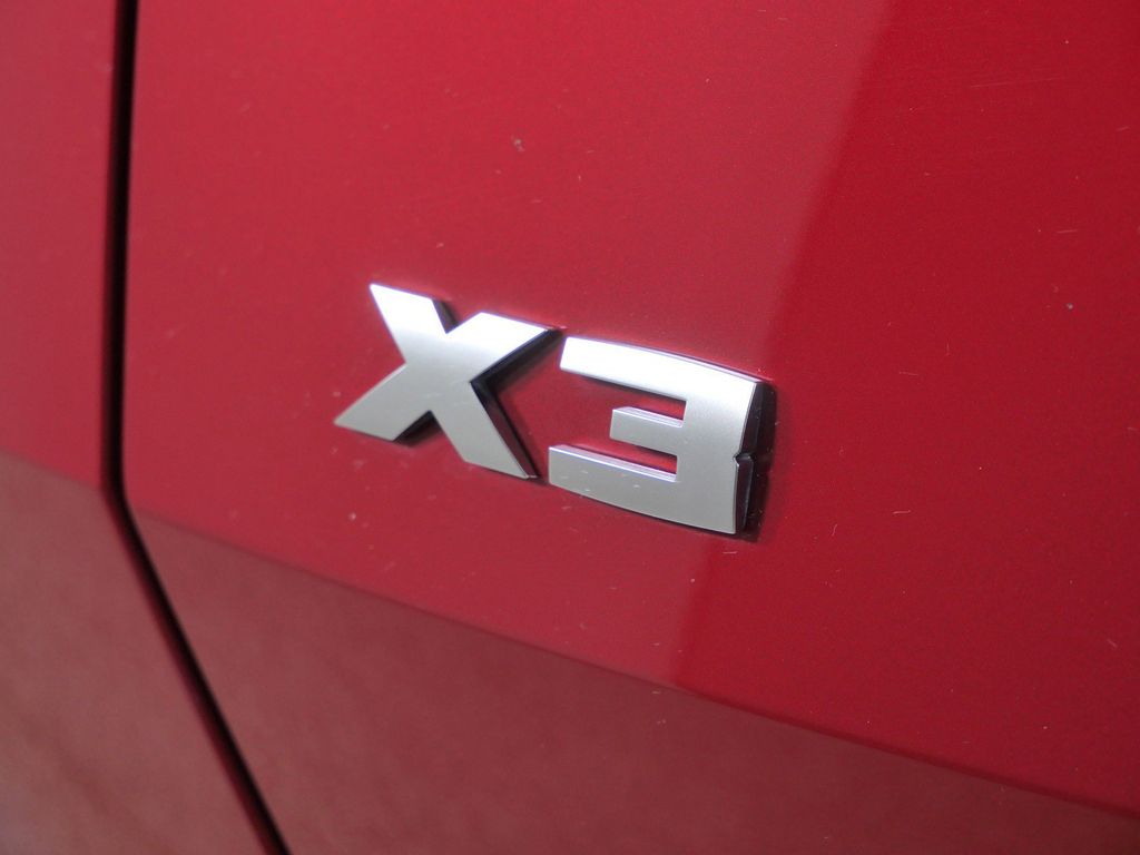 Thumbnail: 2026 BMW X3 - 23