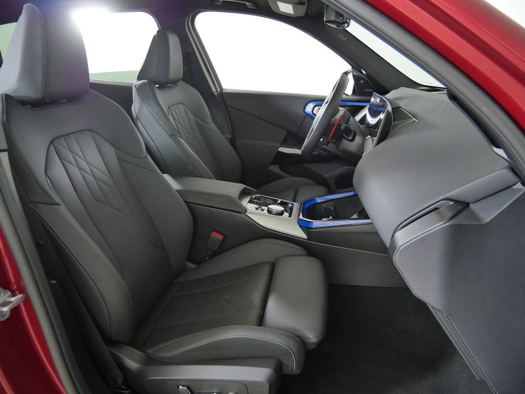 Thumbnail: 2026 BMW X3 - 10