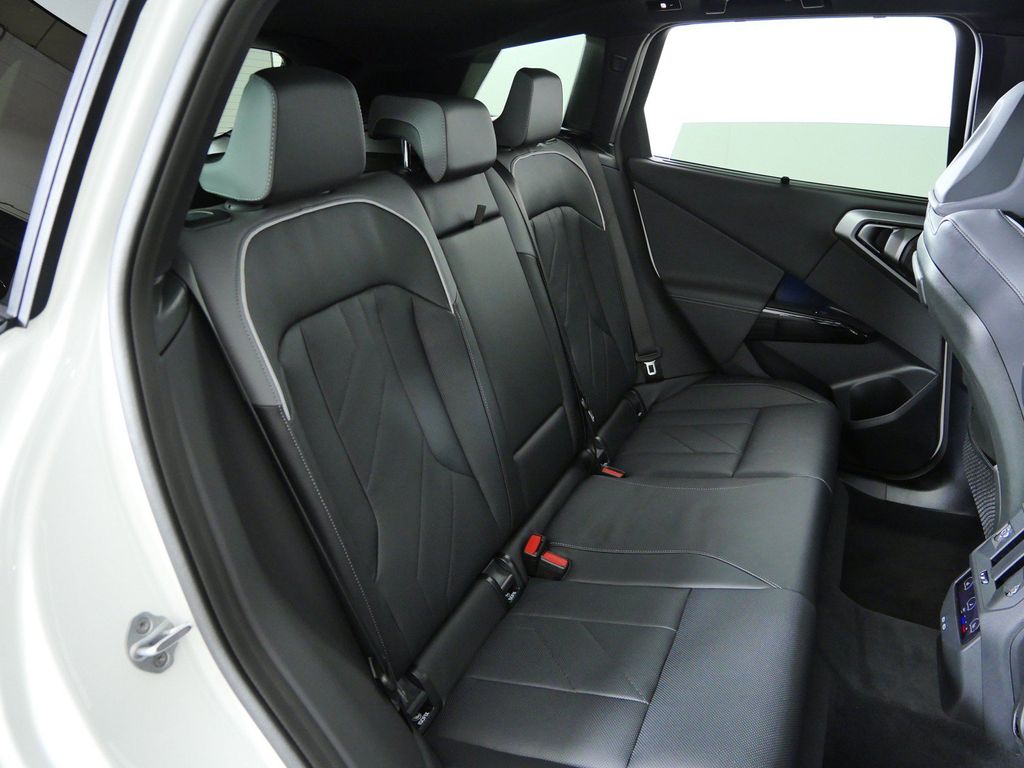 Thumbnail: 2026 BMW X3 - 30