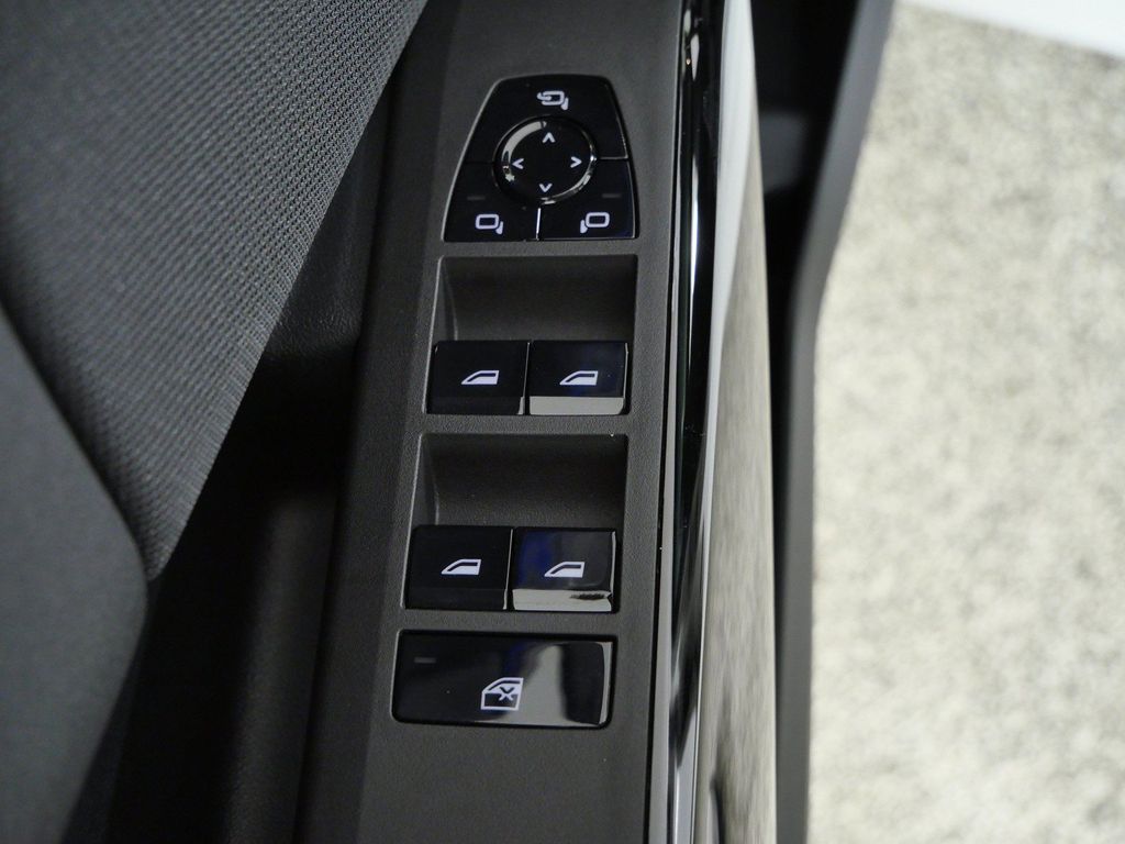 Thumbnail: 2026 BMW X3 - 39