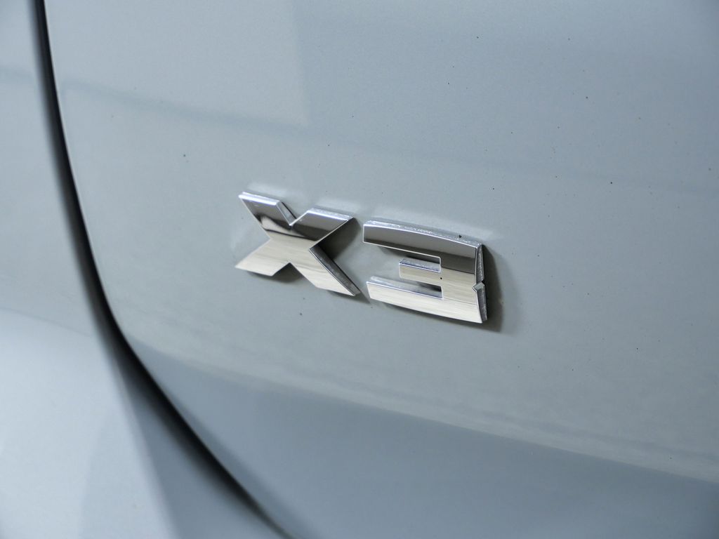 Thumbnail: 2023 BMW X3 - 23