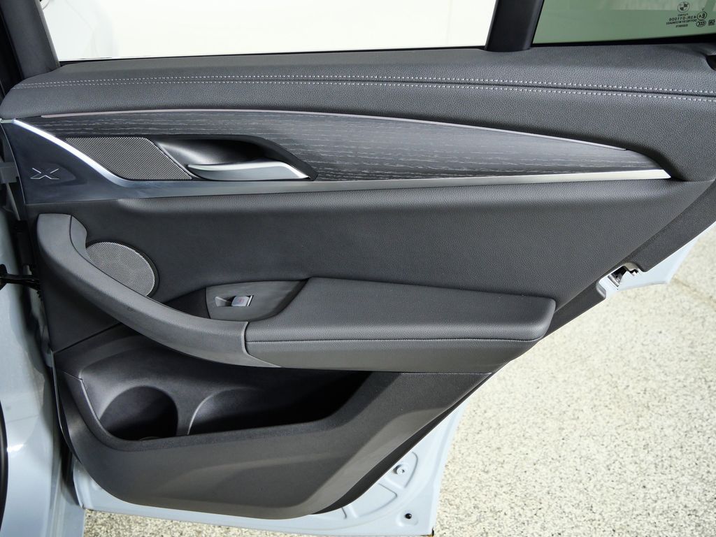 Thumbnail: 2023 BMW X3 - 29