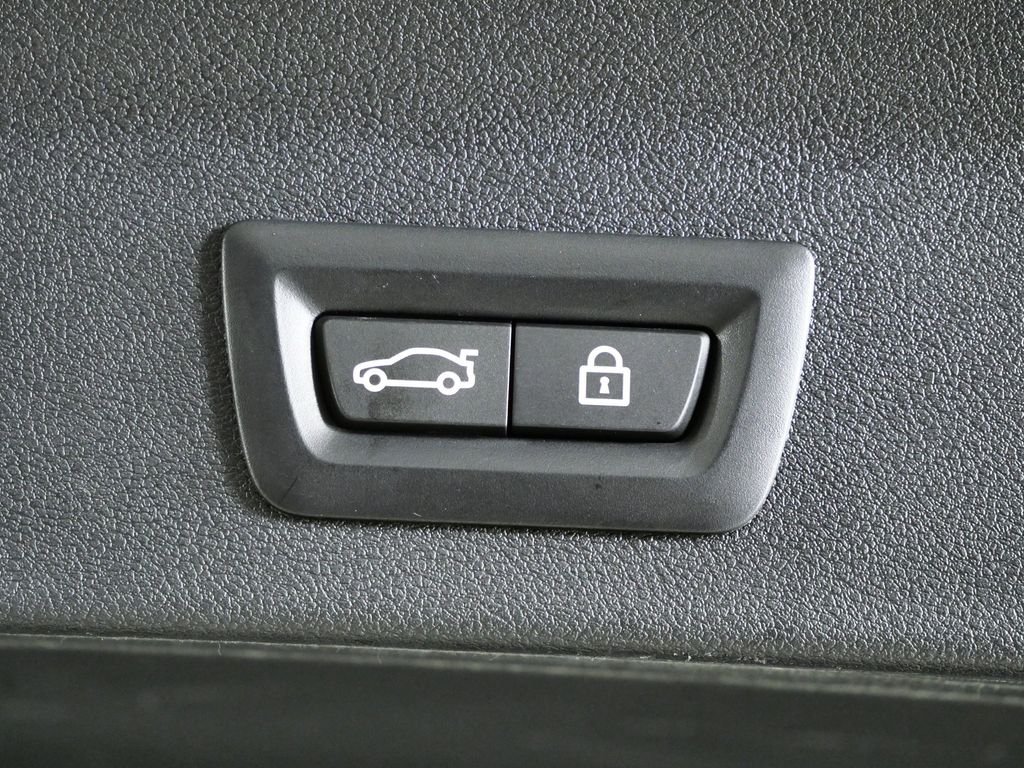 Thumbnail: 2023 BMW X3 - 31