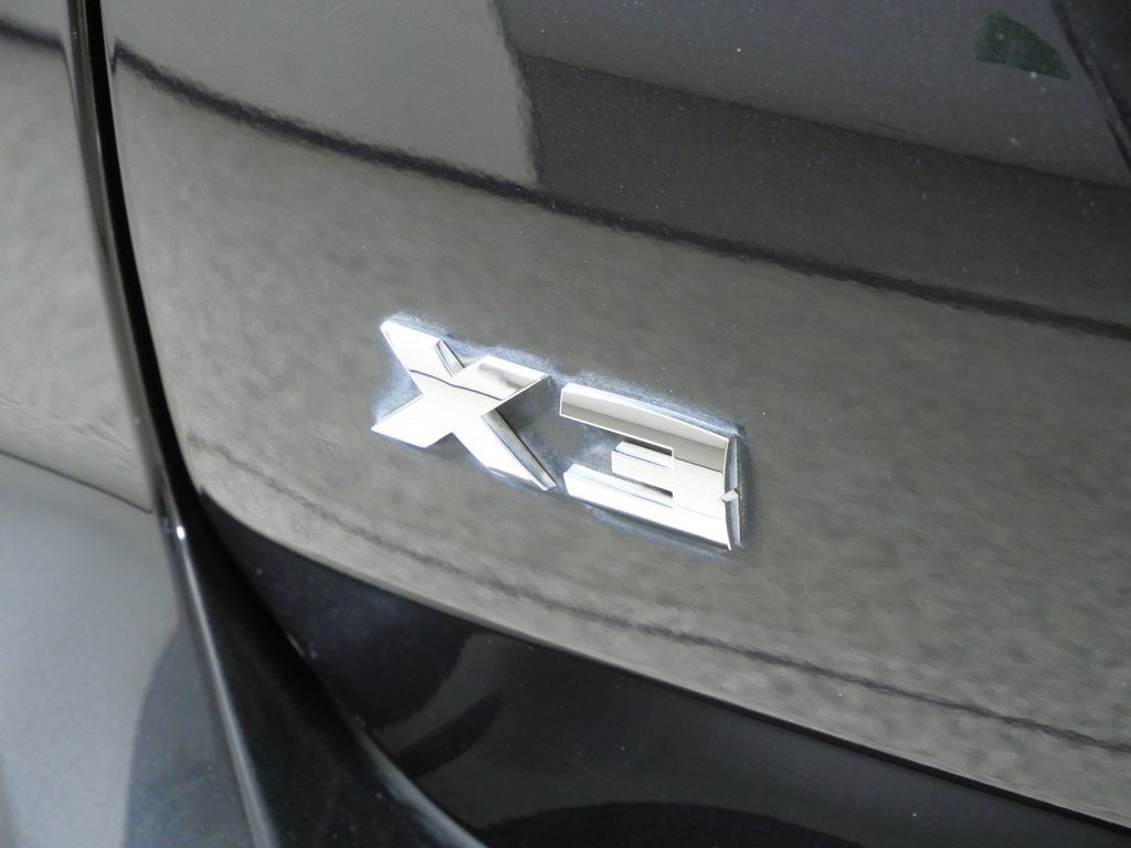 Thumbnail: 2022 BMW X3 - 25